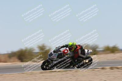 media/Apr-20-2025-CVMA (Sun) [[39090e8767]]/Race 9-Formula LW Twins Shootout/